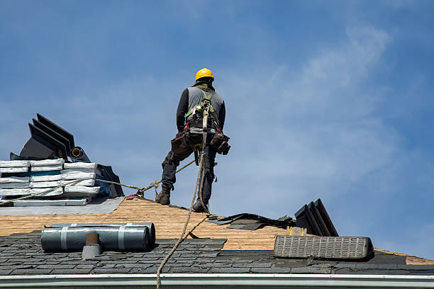 Professional Gutter Installation technician working in State Center, IA